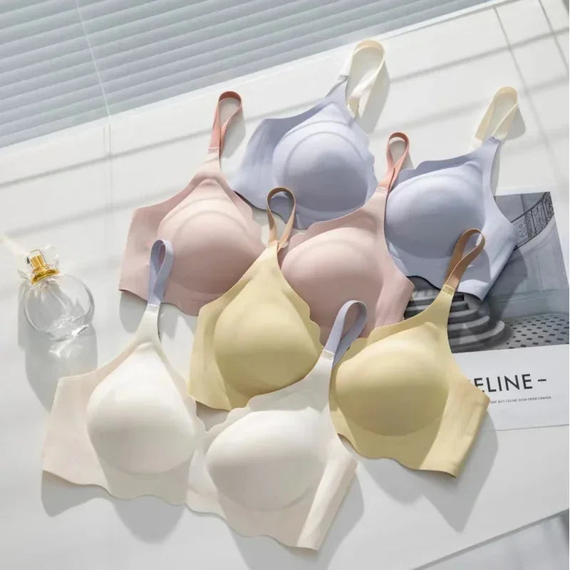 Seamless Wireless Comfort Bra – Adjustable Support