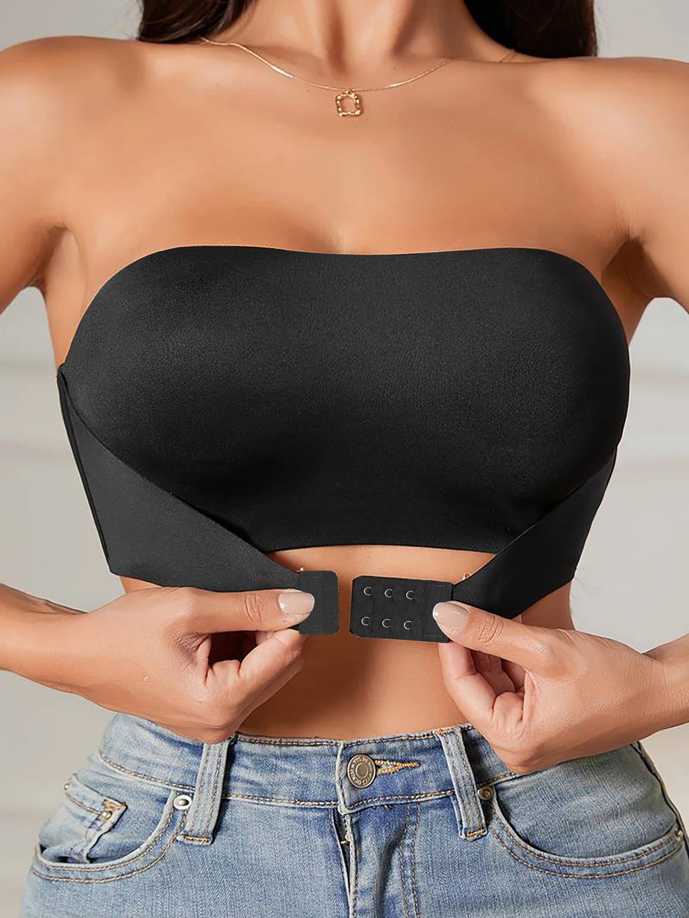 Women Strapless Seamless Front‑Button Bra – Unpadded Comfort Bralette
