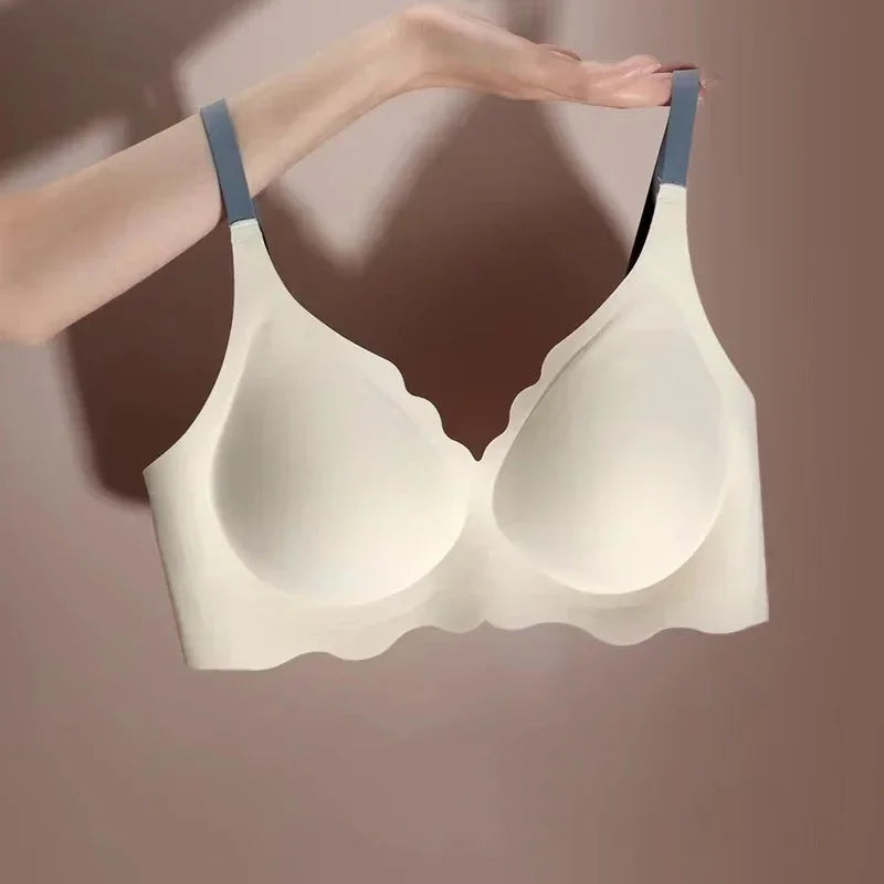 Seamless Wireless Comfort Bra – Adjustable Support