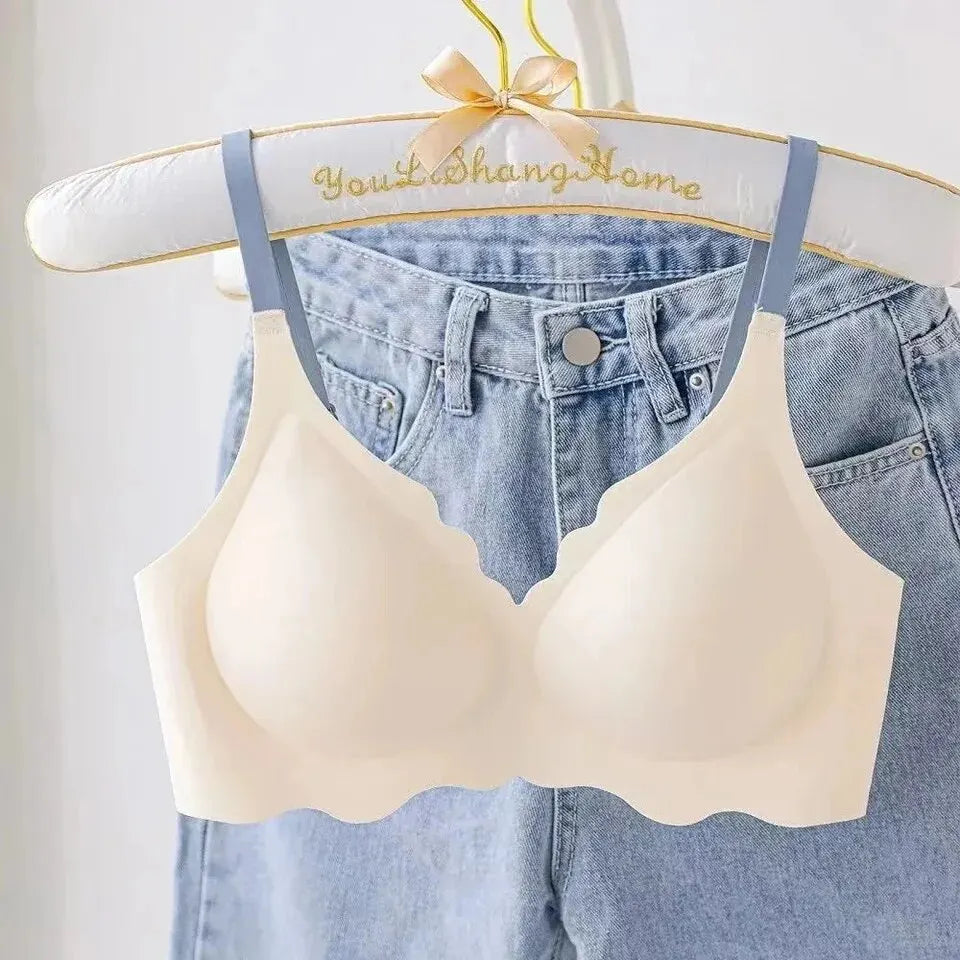 Seamless Wireless Comfort Bra – Adjustable Support